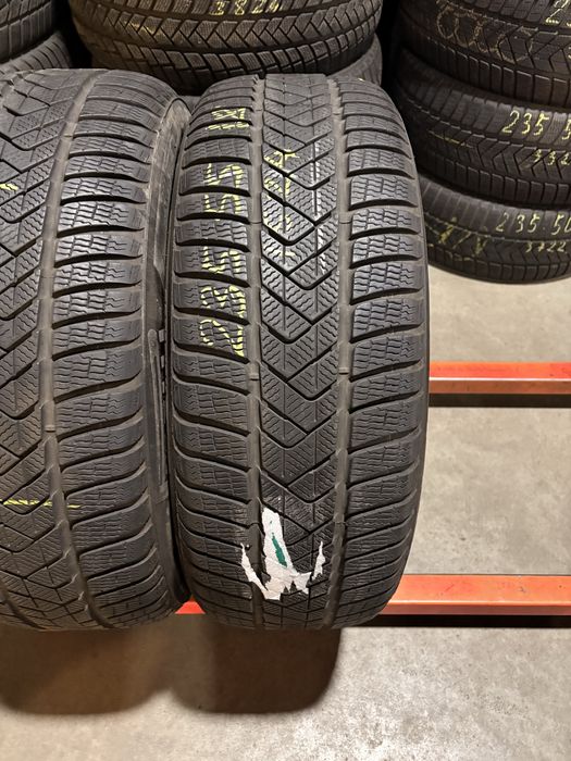Anvelope iarna 235/55/18 Pirelli Sottozero 3 235 55 18 R 18