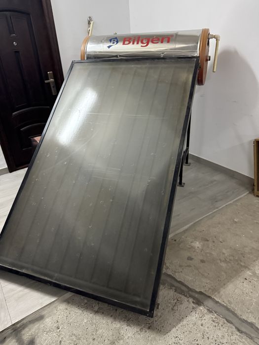 Panou solar pentru apa calda