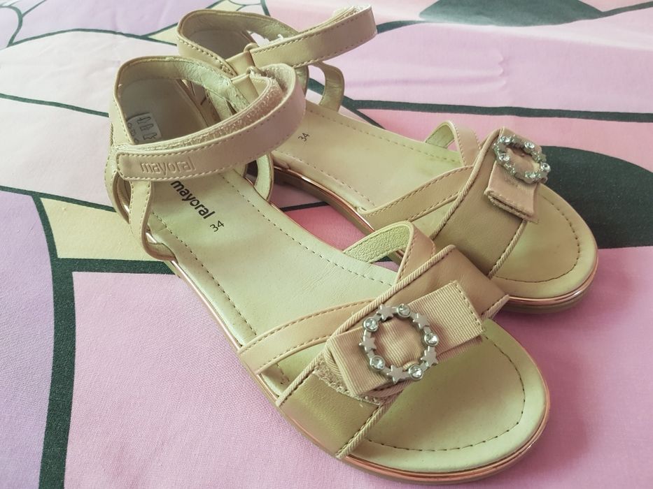 Asics Gel Galaxy 9, Nike, Mayoral, Primark ном. 34