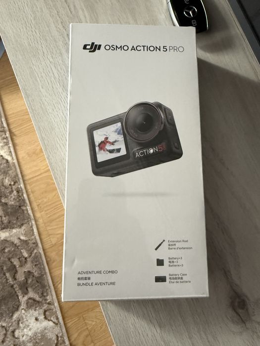 DJI osmo Action 5 Pro Adventure Combo