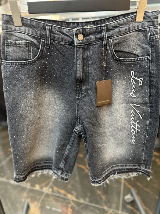 Blugi LV marimi de la 30-38