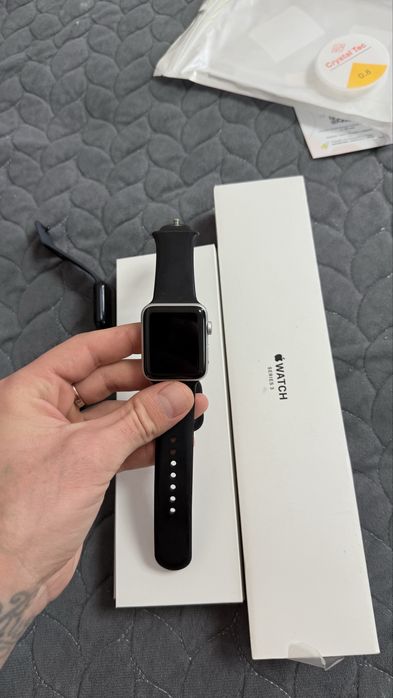 Продам Apple Watch 3 series