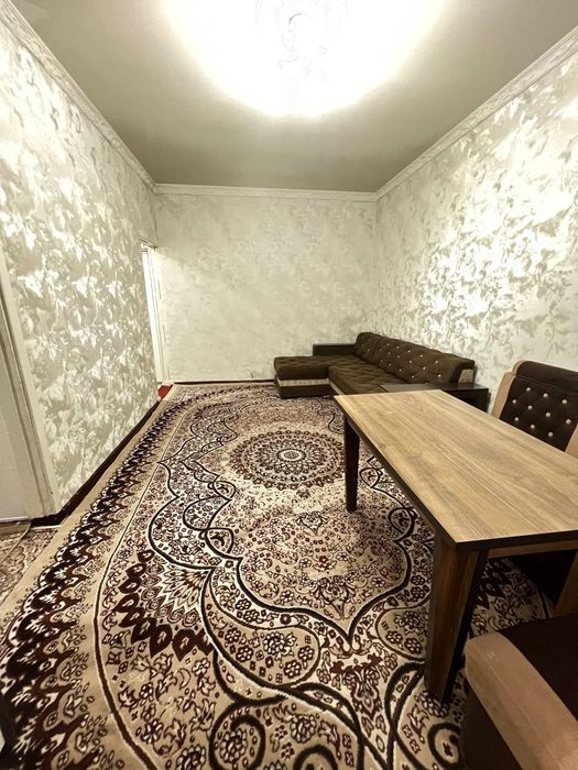 Продаются 1 комнатная квартира Чиланзар 7 Квартал