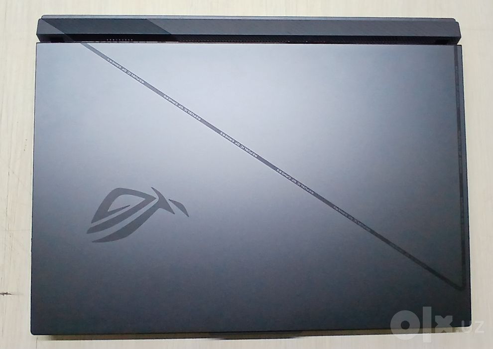 Asus Rog Strix gamer ноутбук