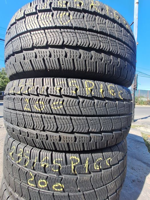 4 anvelope allseasons 235/65r16C General 2019 Montaj Gratuit