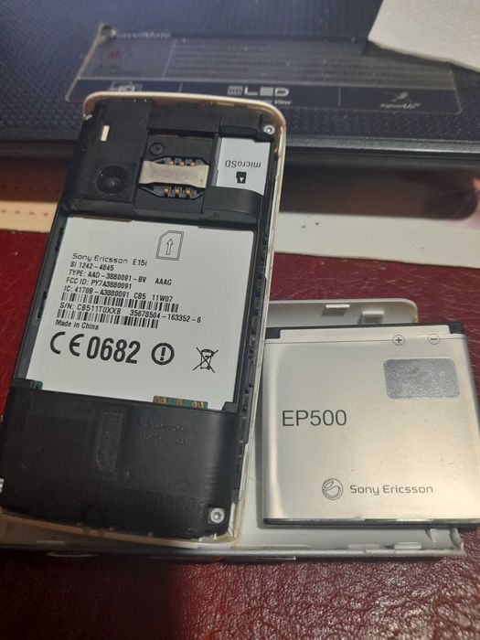 Sony Ericsson Experia E15i