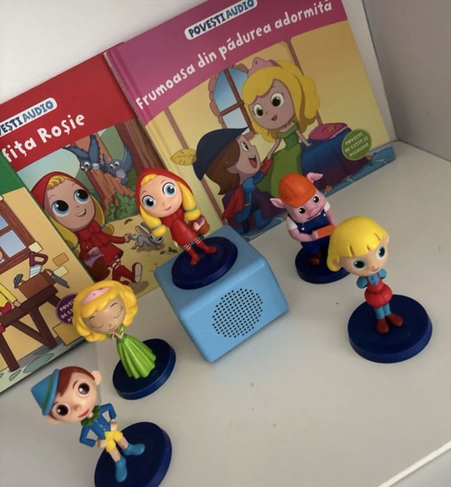 Set boxa audio litera si figurine