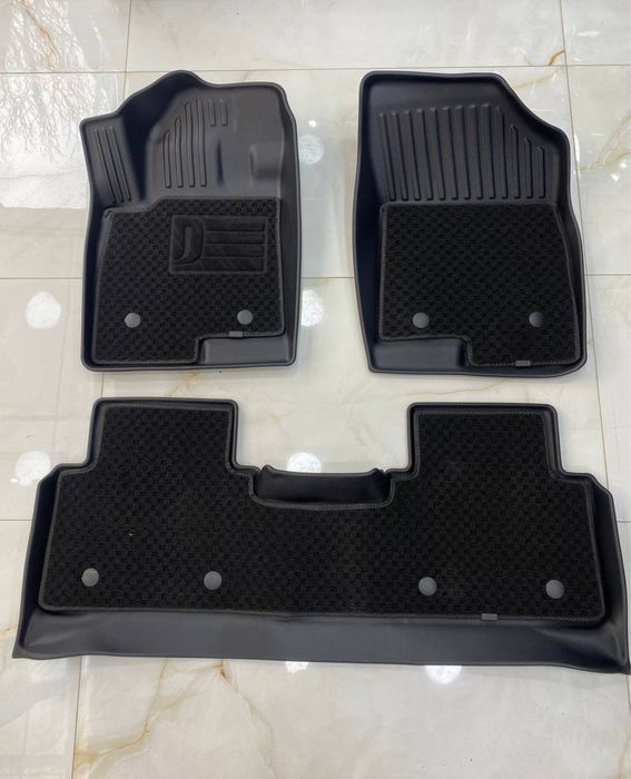 Tepe polik rezika gilam