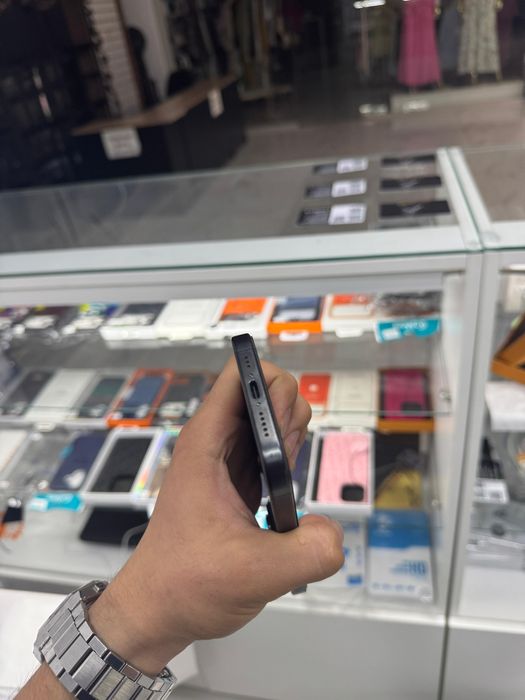 Iphone 15 pro 95% 256gb