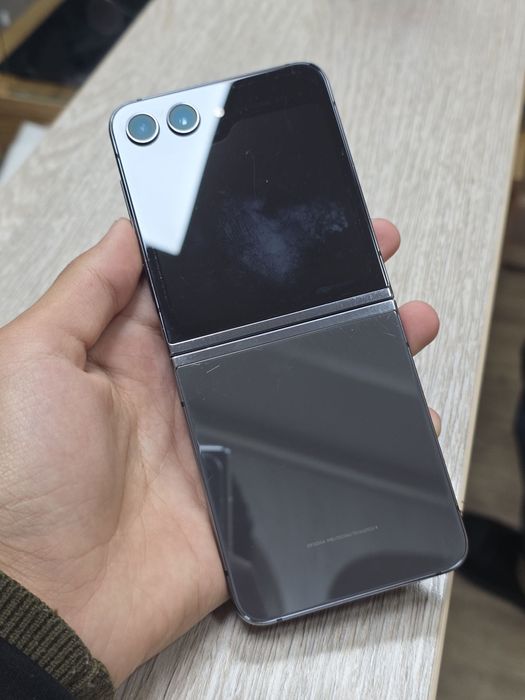 Samsung galaxy z flip 5 5g 8/256gb hokati 9/10