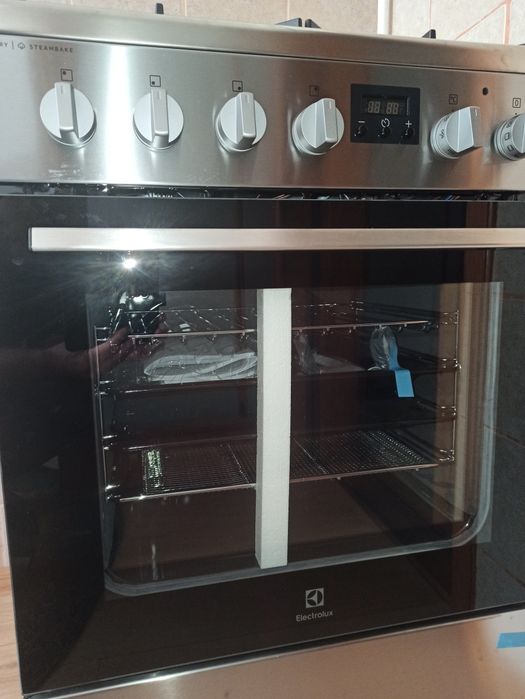 VÎND ARAGAZ INOX Electrolux în garanție cumpărat de 2 luni