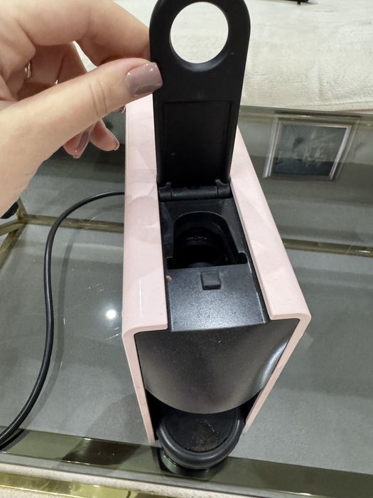 nespresso chiara ferragni aparat cafea