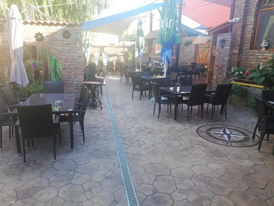Restaurant de vanzare urgent, complet echipat, negociabil