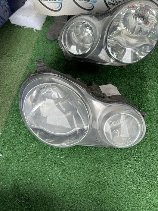 far dreapta stanga  vw polo 9n (6q) halogen