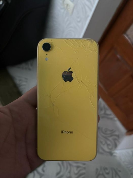 Продам iphone xr