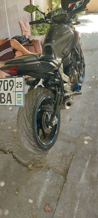 Ymaha mt 07  стрит