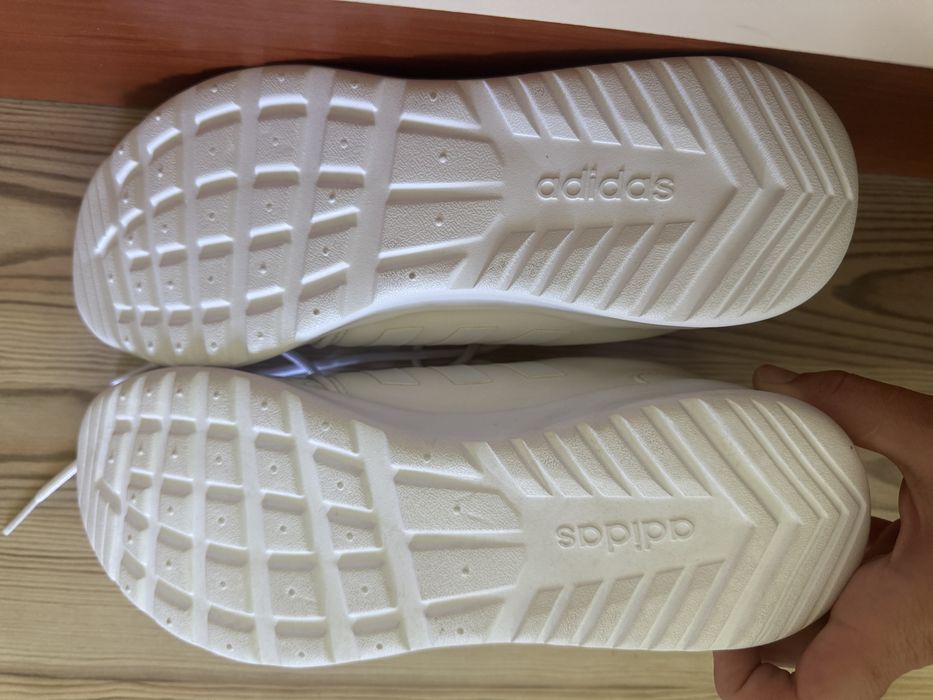Дамски маратонки Adidas - Нови 41