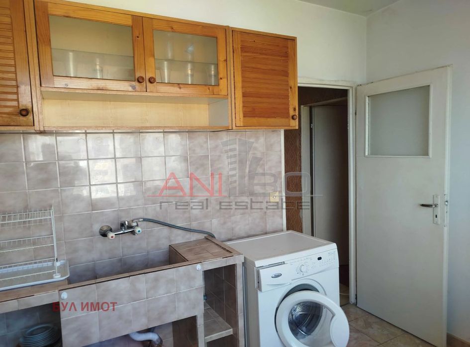 Продава се Четиристаен апартамент в Варна, Цветен квартал - 80 кв.м за 1083 €/кв.м - Снимка #3