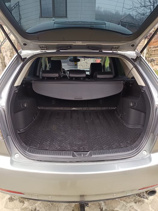 Vând Mazda cx7 4 x 4