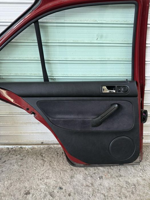 Vw Bora  Бора врати