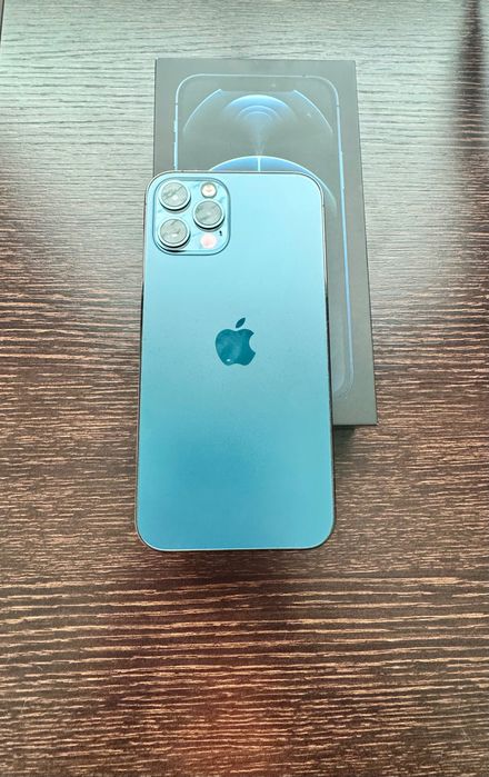 Apple iPhone 12 Pro, 128GB, Pacific Blue, отключен, много запазен !
