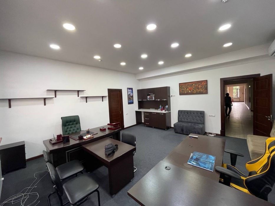 Аренда под офис отличная место ГЛИНКА, Вдоль Дороги 40м2 без мебель!