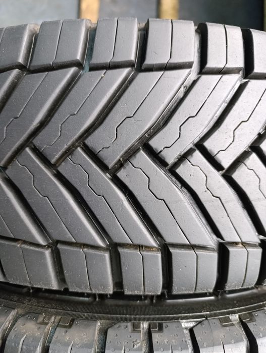 Doua Anvelope all season 195 70 15c Michelin Agilis Crossclimate  2020