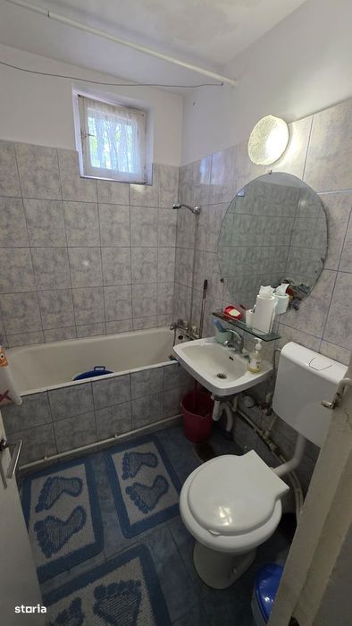 Vand ap cu 2 camere zona Scoala 5