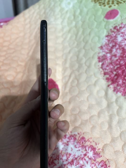 Samsung a70  продается