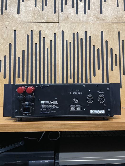 Amplificaror klein hummel telewatt sa602