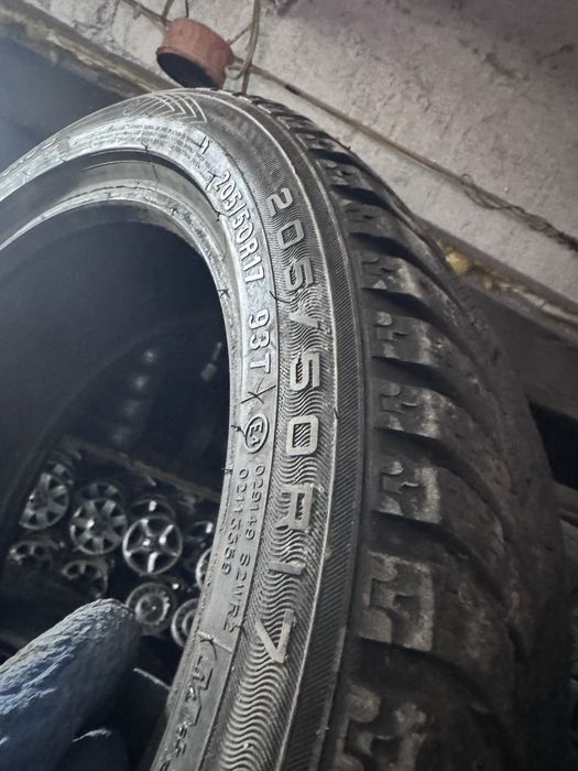 205/50/17 пара шипы 2 шт