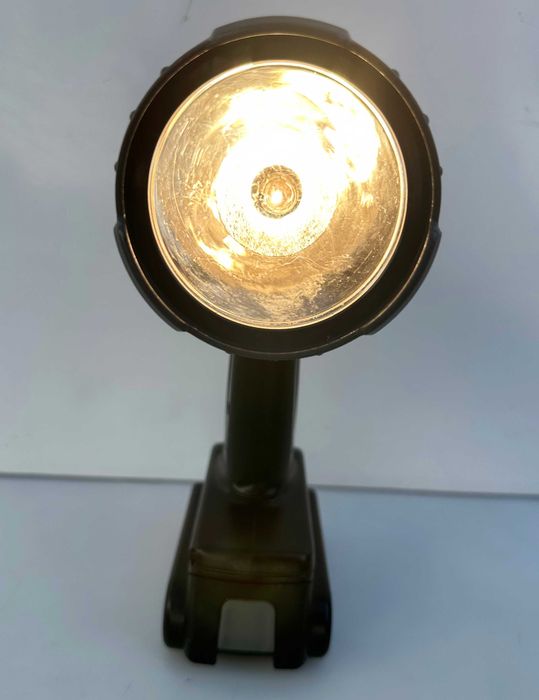 Panasonic 14.4V - Акумулаторен сет зеге, винтоверт и фенер