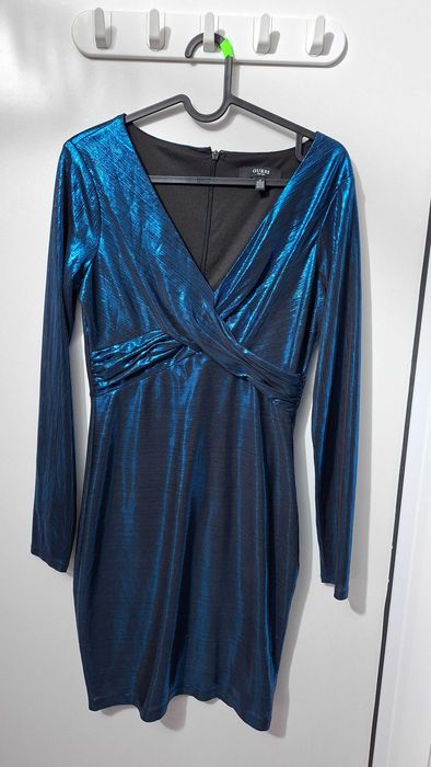 GUESS синя рокля с блестящ ефект и драпиран преден детайл  EU 32