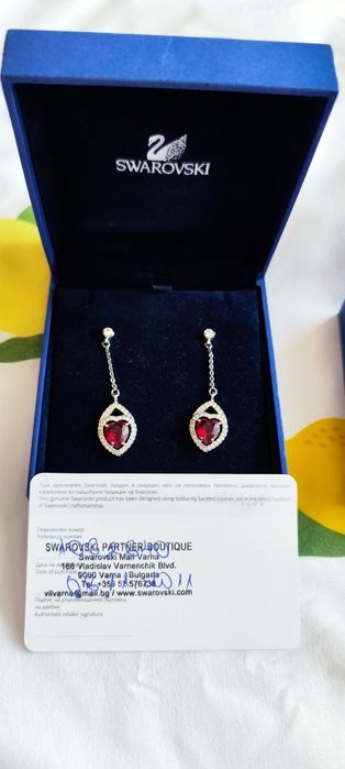 Swarovski бижута