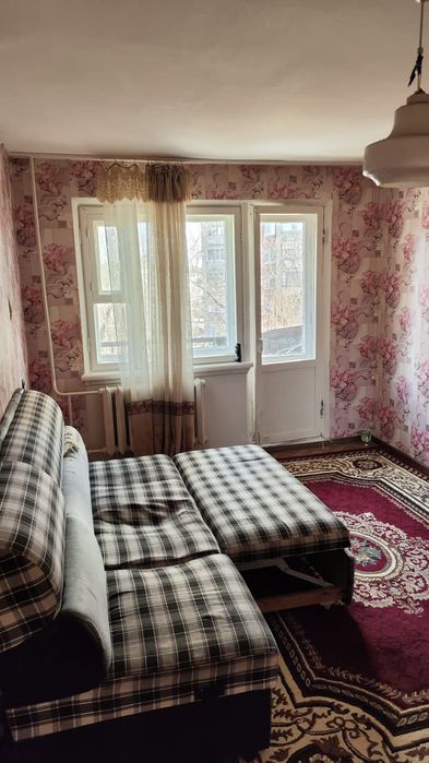 Продам 3 мкр, дом 18, этаж 3.