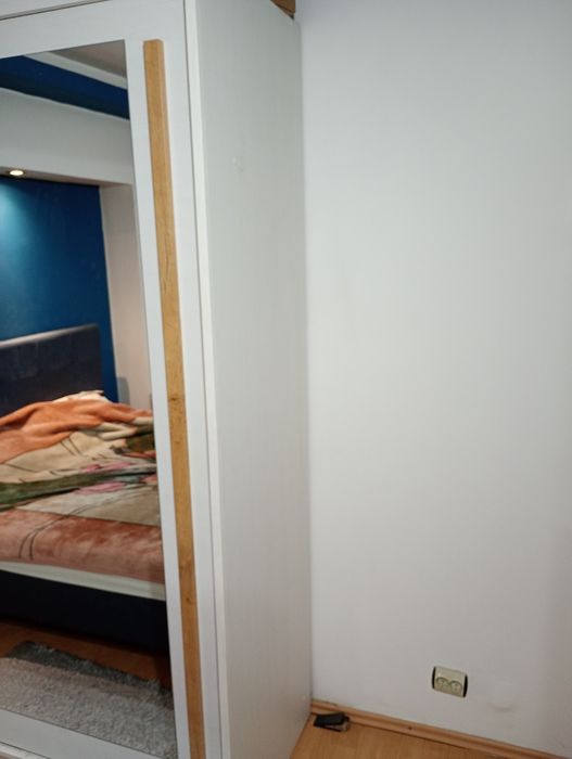 Dressing /Dulap culisant lung=175 cm, lat  0,61cm ,h=216 cm