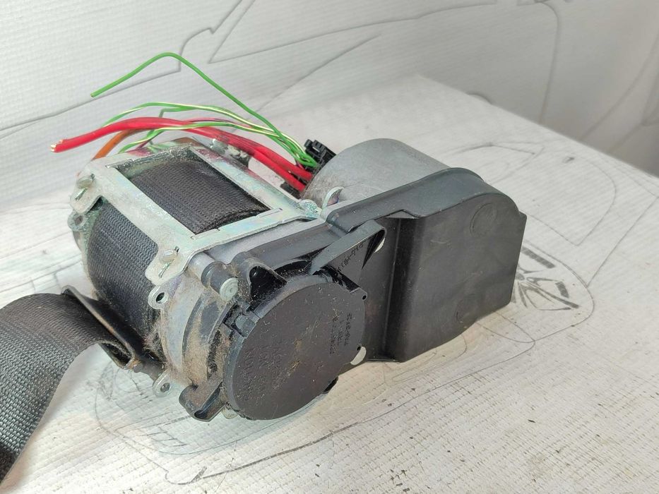 Centură de siguranță față stânga Mercedes-Benz R-Class W251 / V251 2005-2013 2009 3.0 CDI Cod OEM: A2518600388, 00063774B (5F3)