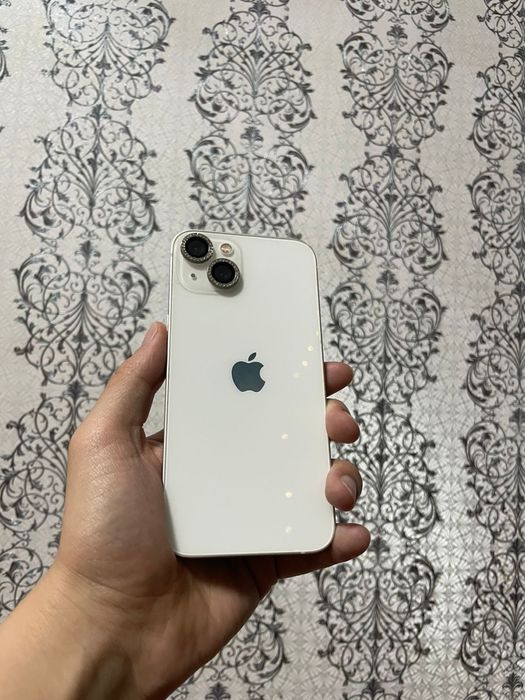 Айфон 13 хорошем состоянии