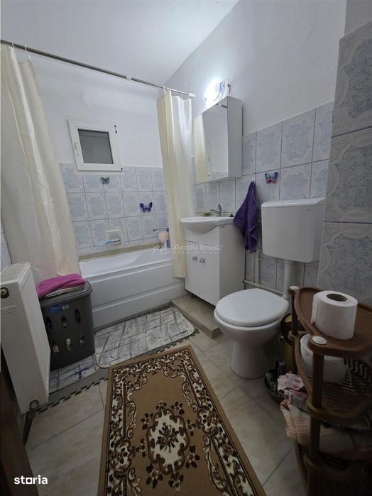 2 camere, renovat, mobilat, 56 mp, etaj 4, zona Pod