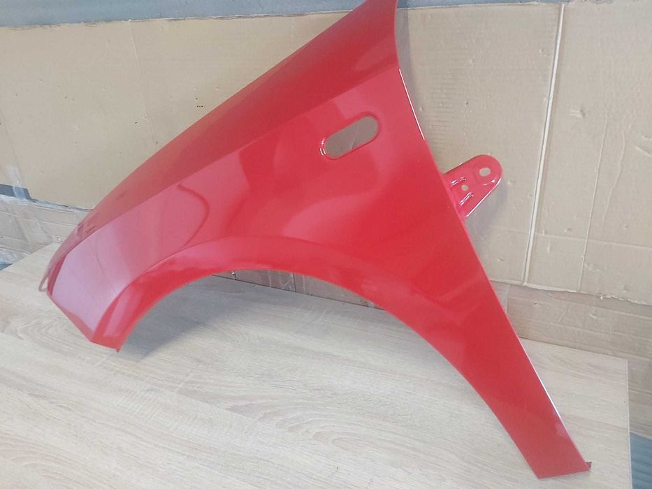 Aripa Fata Stanga Seat Ibiza 2008-2012 Vopsita Rosu