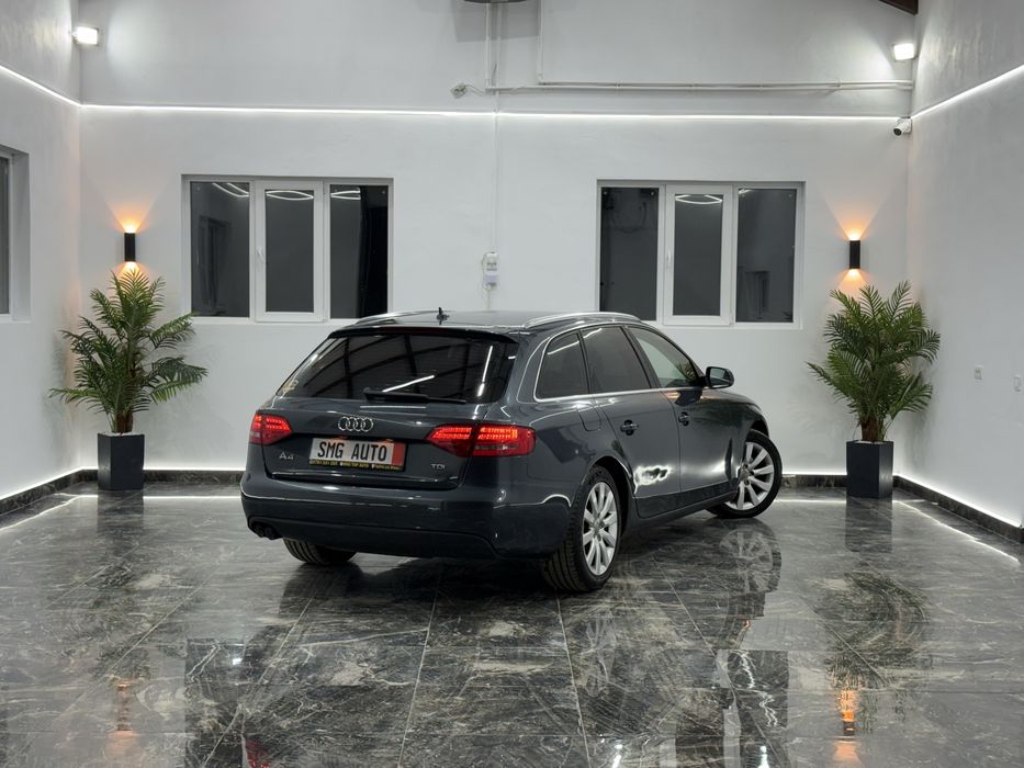 AUDI A4 2011 — imagine 3