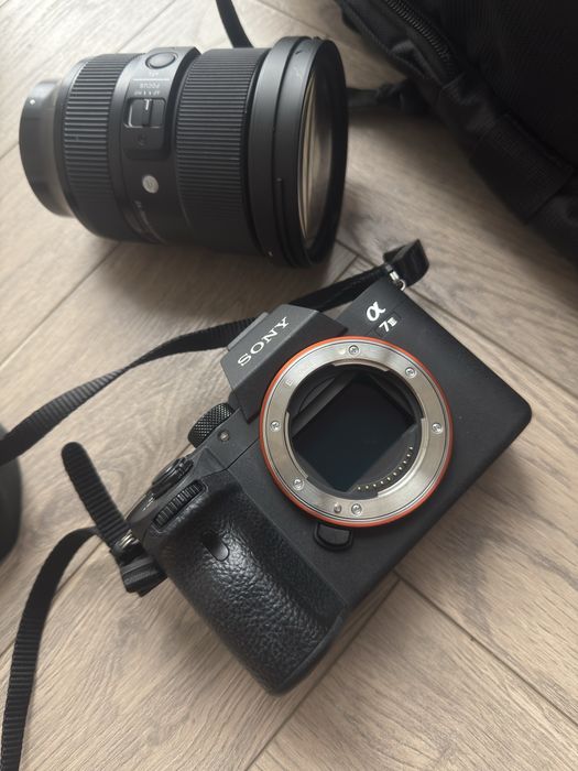 Фотоаппарат , объектив