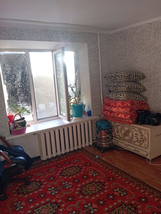 Продам 2 комн общежитие