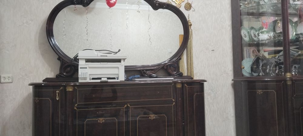 Стенка камод в хорошем состоянии