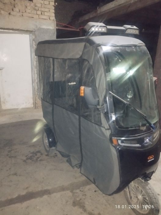 Трицикл сотилади