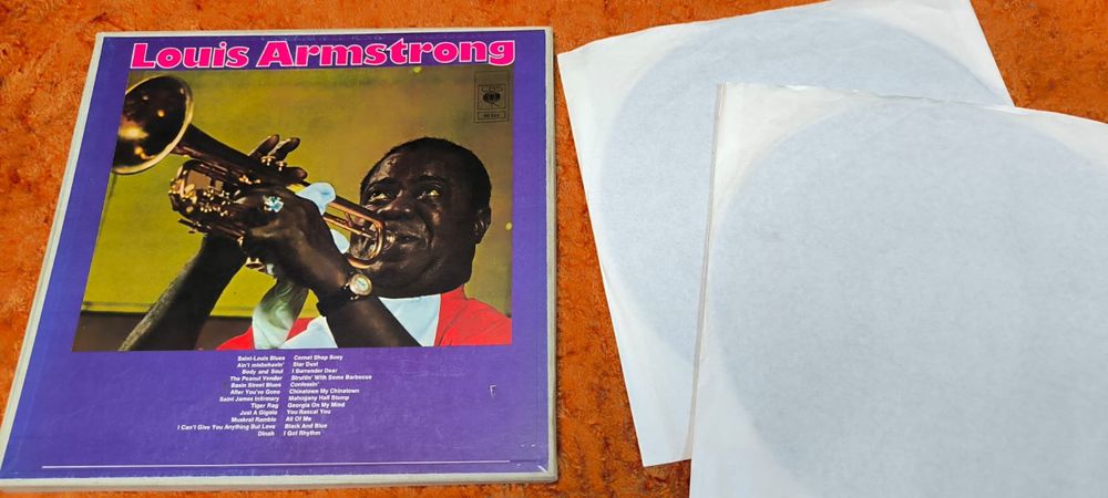 пластинки виниловые