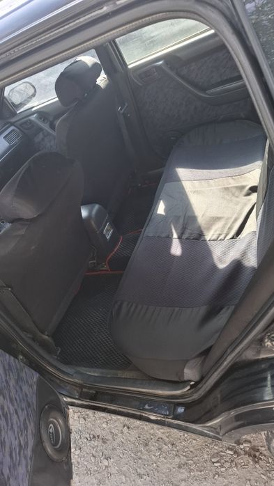 Таиота Карина Е 1995 газ