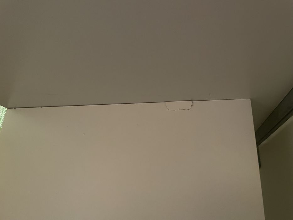 Dulap cu usi culisante