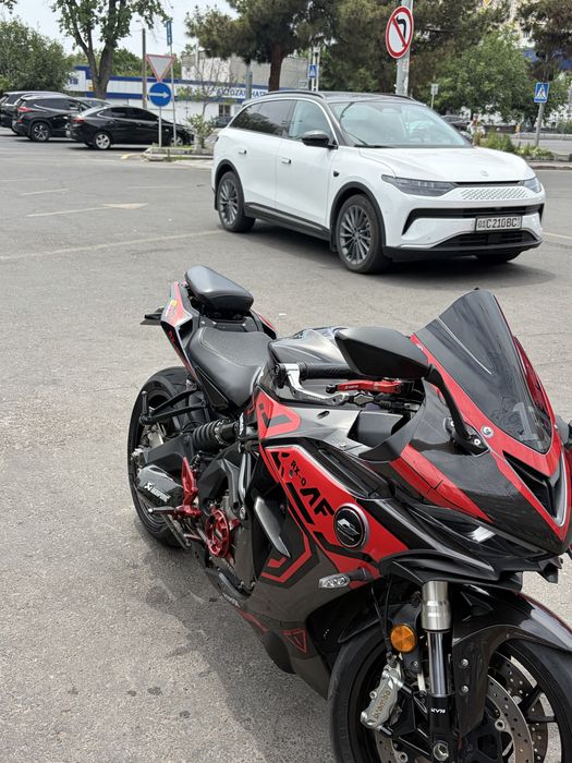 QJ Moto 600 RR stage