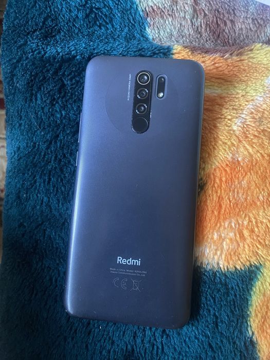 Продам редми 9а.